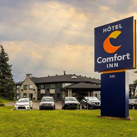 Comfort Inn Aeroport Dorval Exterior photo