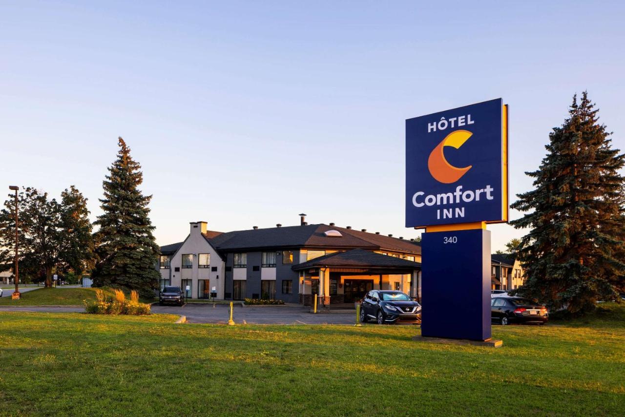 Comfort Inn Aeroport Dorval Exterior photo